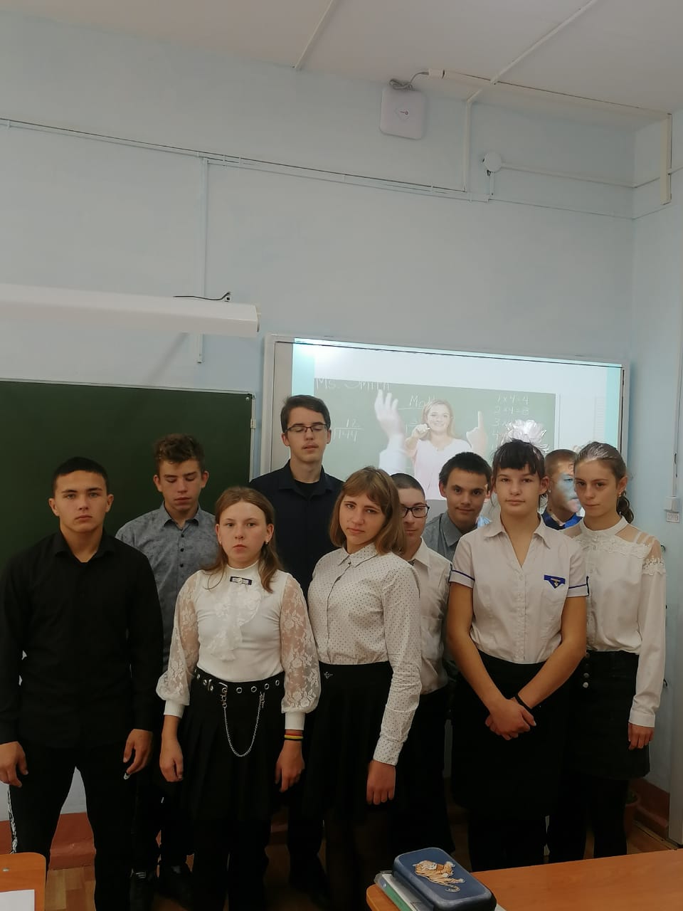 Разговоры о важном по теме «День учителя (советники по воспитанию)».